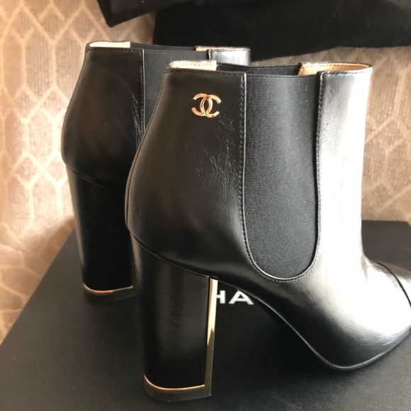 CHANEL Booties - Picture 2 of 8